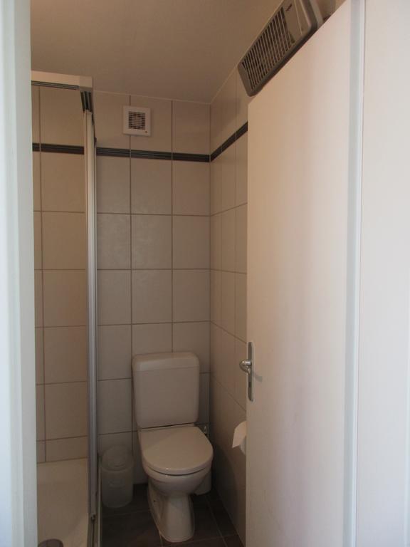 Bnb Pavillon Paisible Orsonnens Room photo